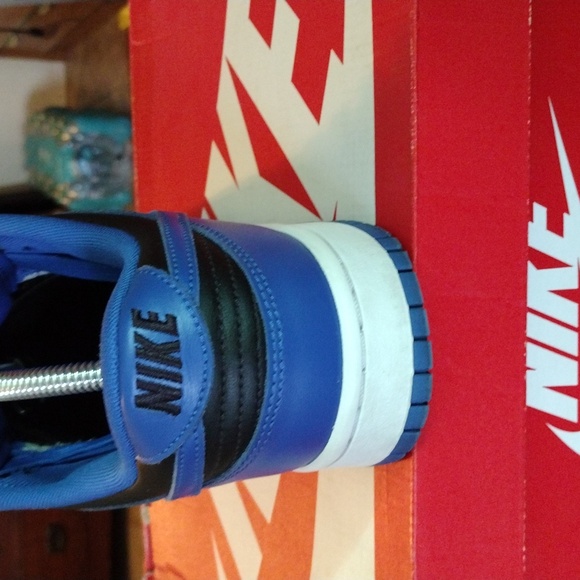 ECU Nike Dunk Low Retros Hyper Cobalt Size 9.5 - Picture 4 of 6